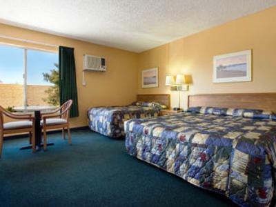Howard Johnson By Wyndham Hotel Buena Park